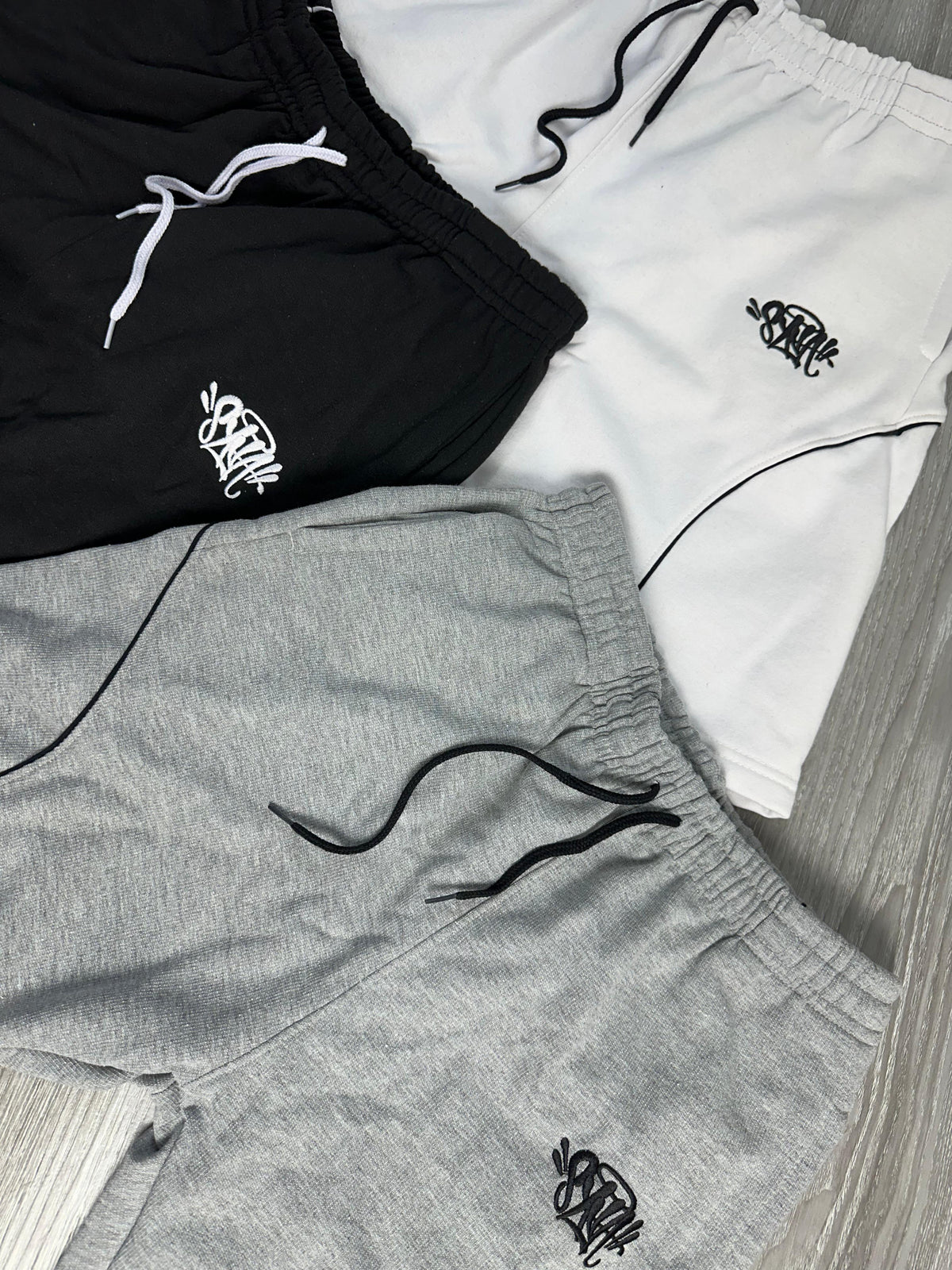 Bermuda Moletom Syna