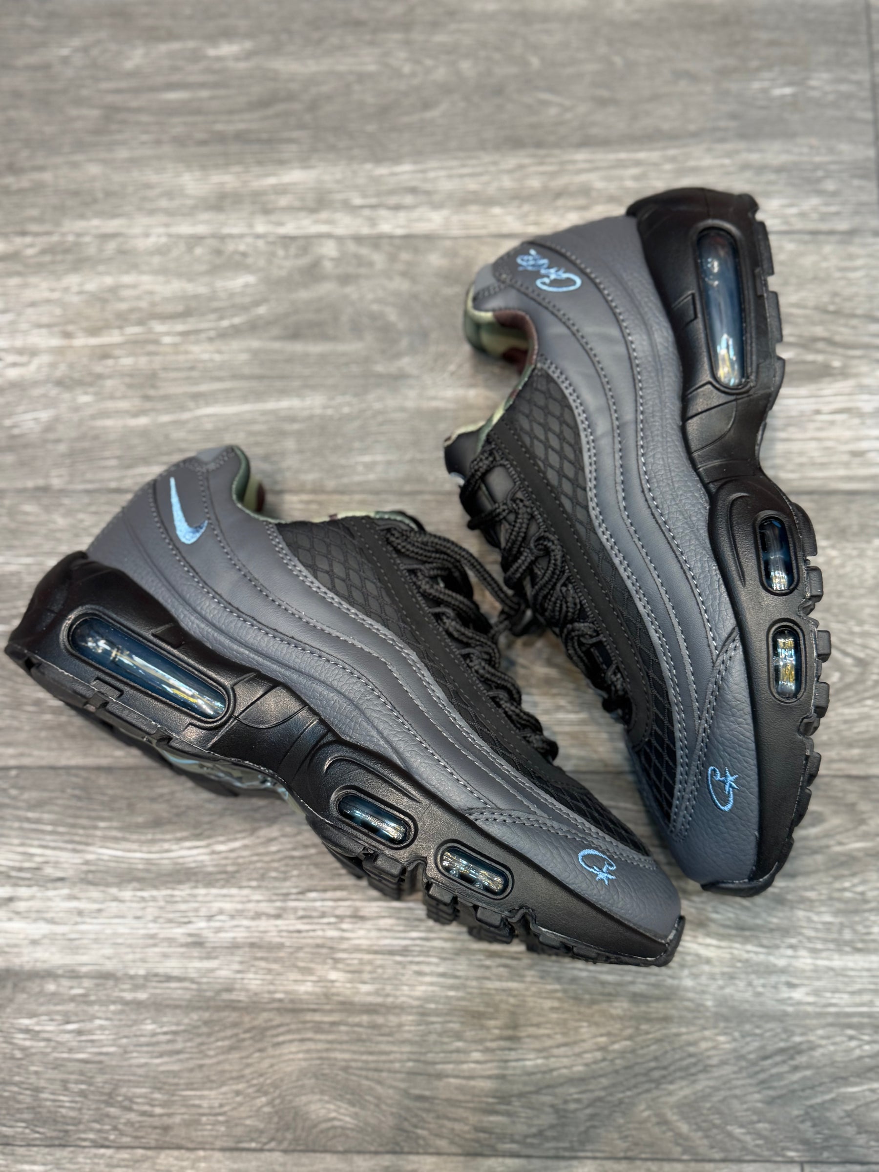 Tênis Air Max 95 Corteiz - Gridiron