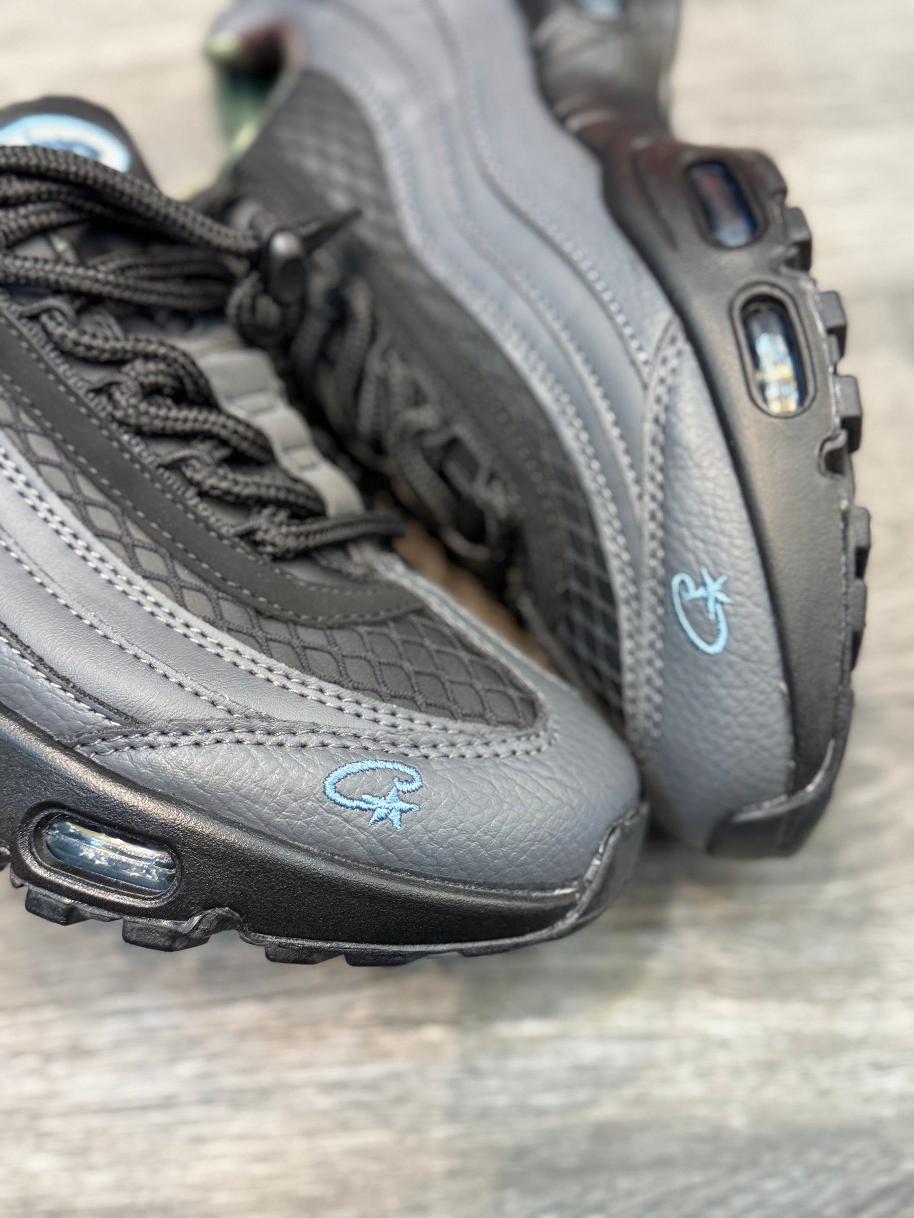 Tênis Air Max 95 Corteiz - Gridiron