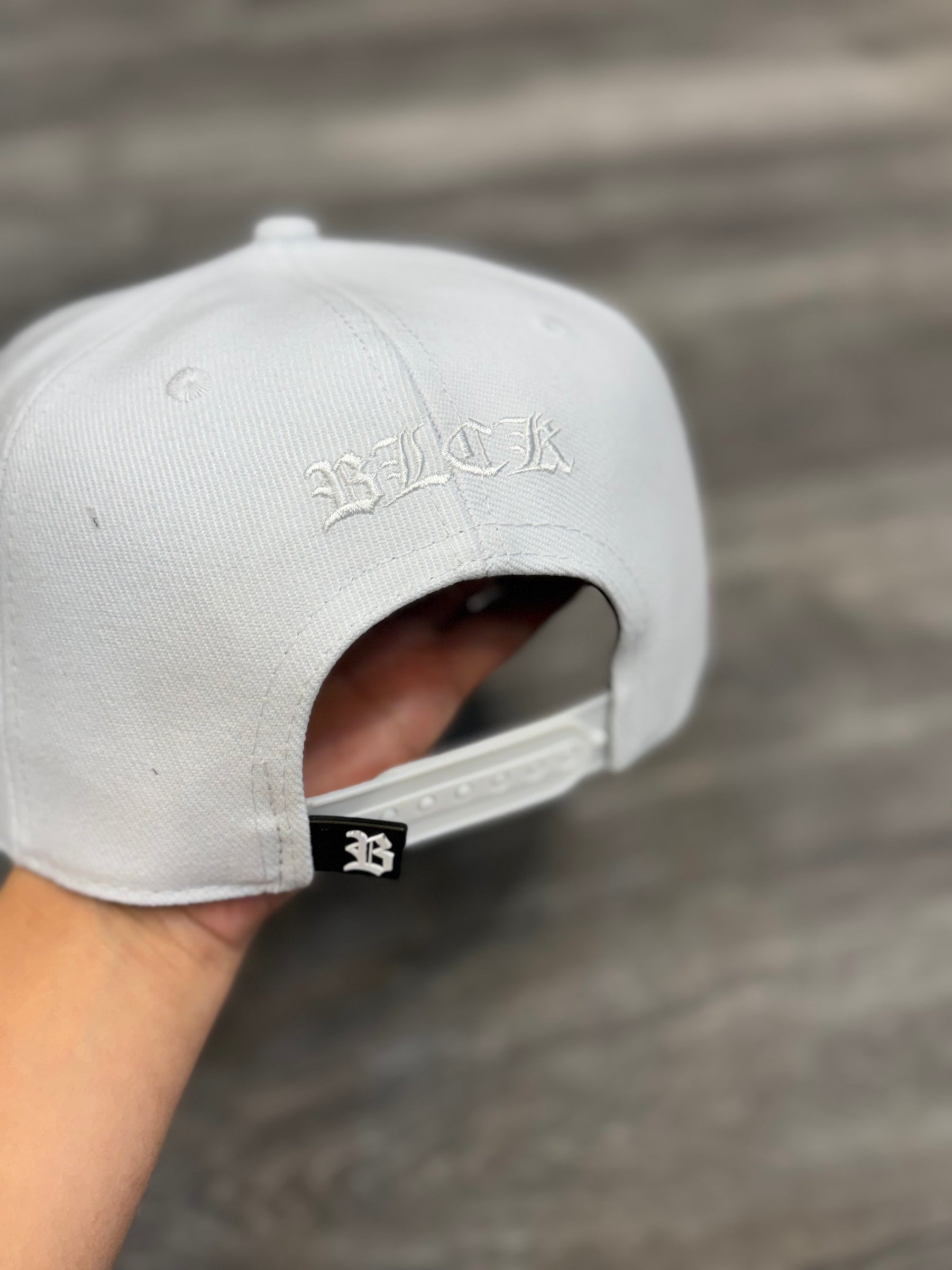 Boné BLCK - Branco