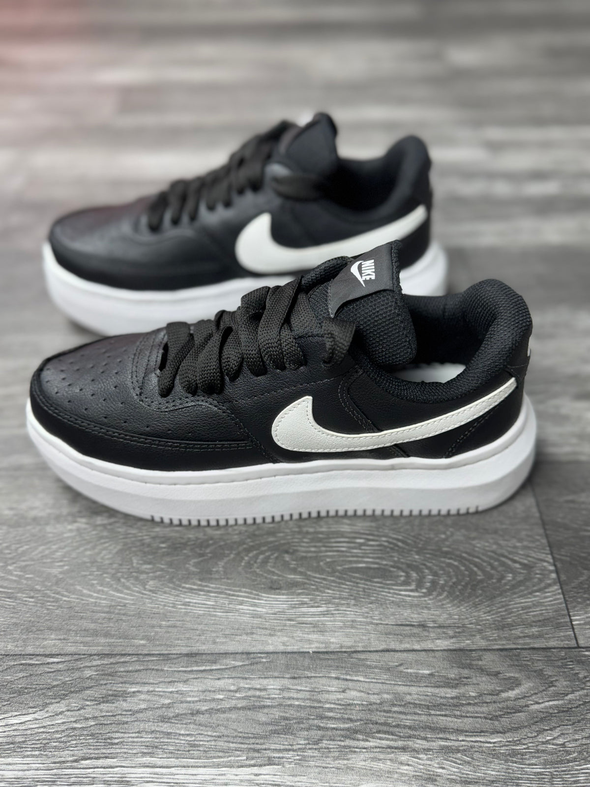 NK Court Vision Alto - Preto