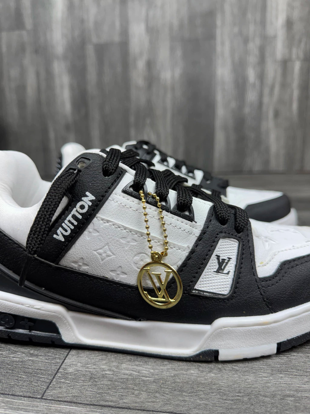 Tênis LV Trainer - Preto/Branco