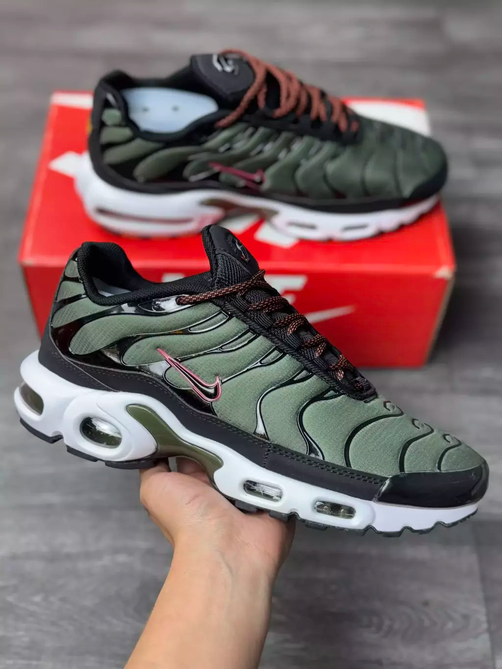 Nike Air Max Plus Military