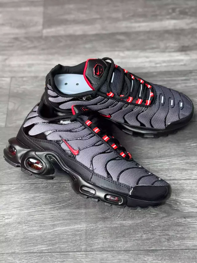 Air Max Plus Tn 1 “Drácula”