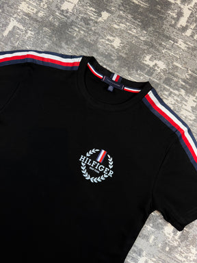 Camiseta TH Black Line