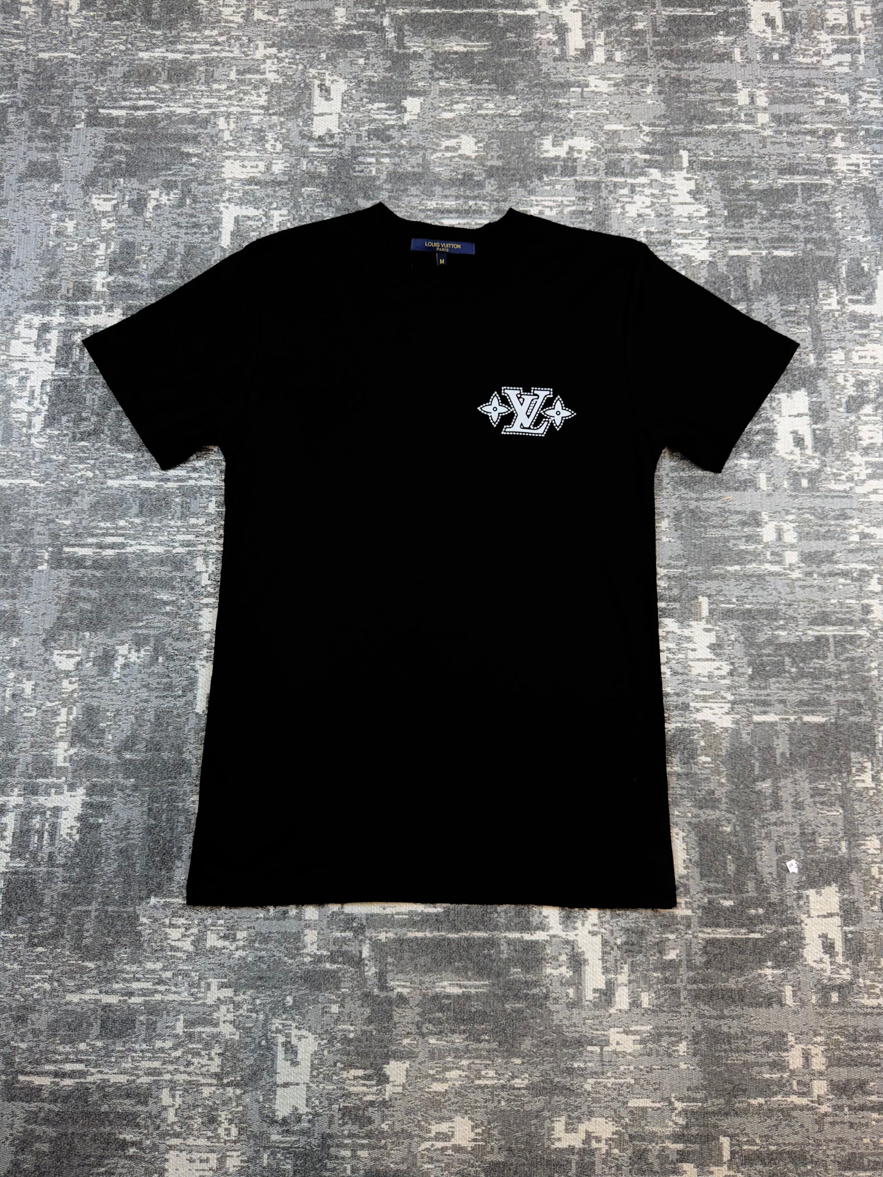Camiseta Signature Noir LV