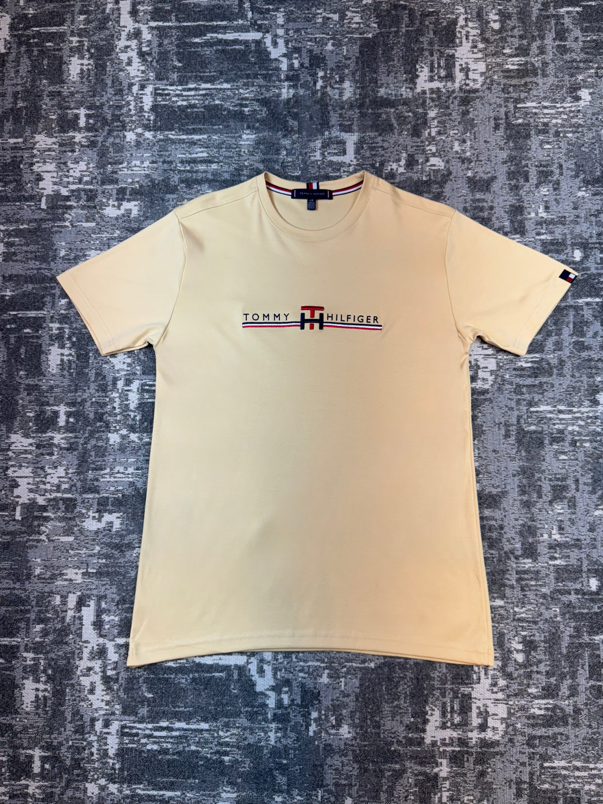 Camiseta Timeless Icon Tee TH