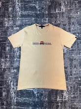 Camiseta Timeless Icon Tee TH