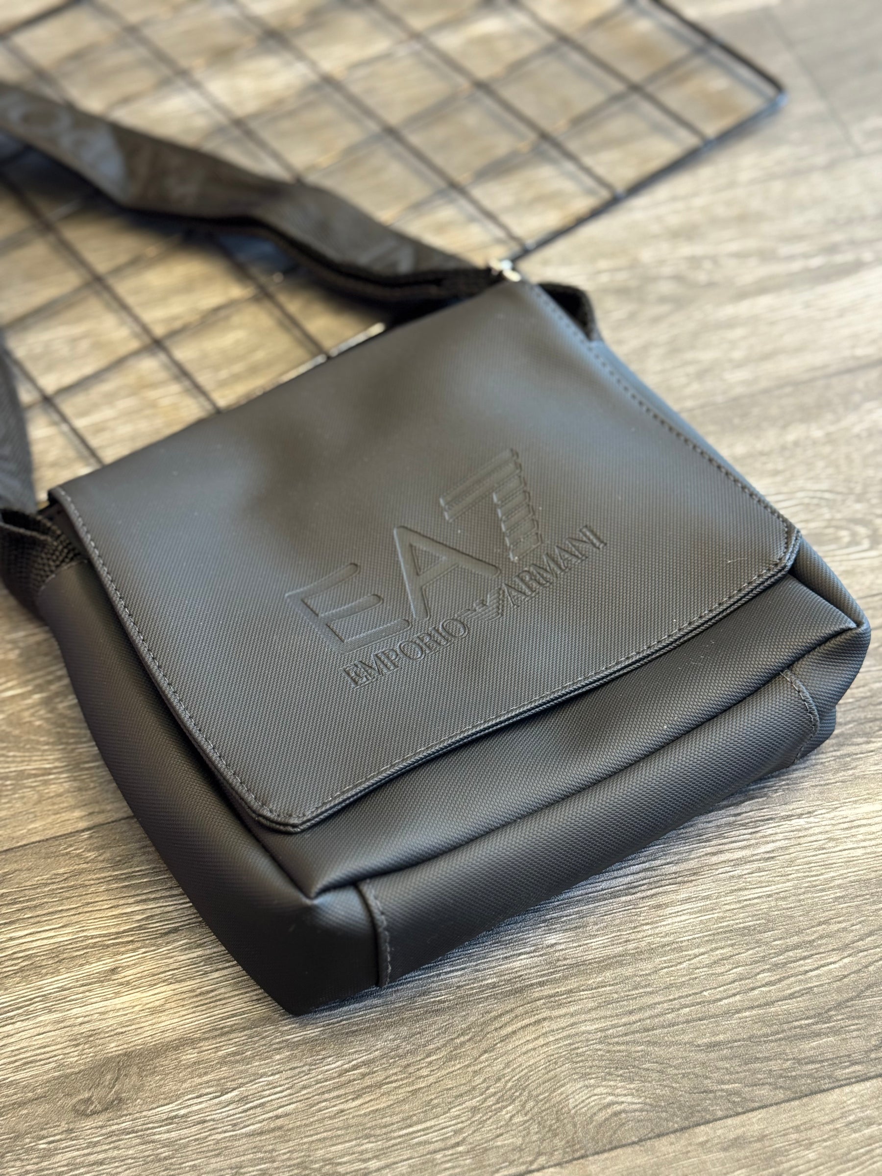 Bag Lateral EA7 - Preta