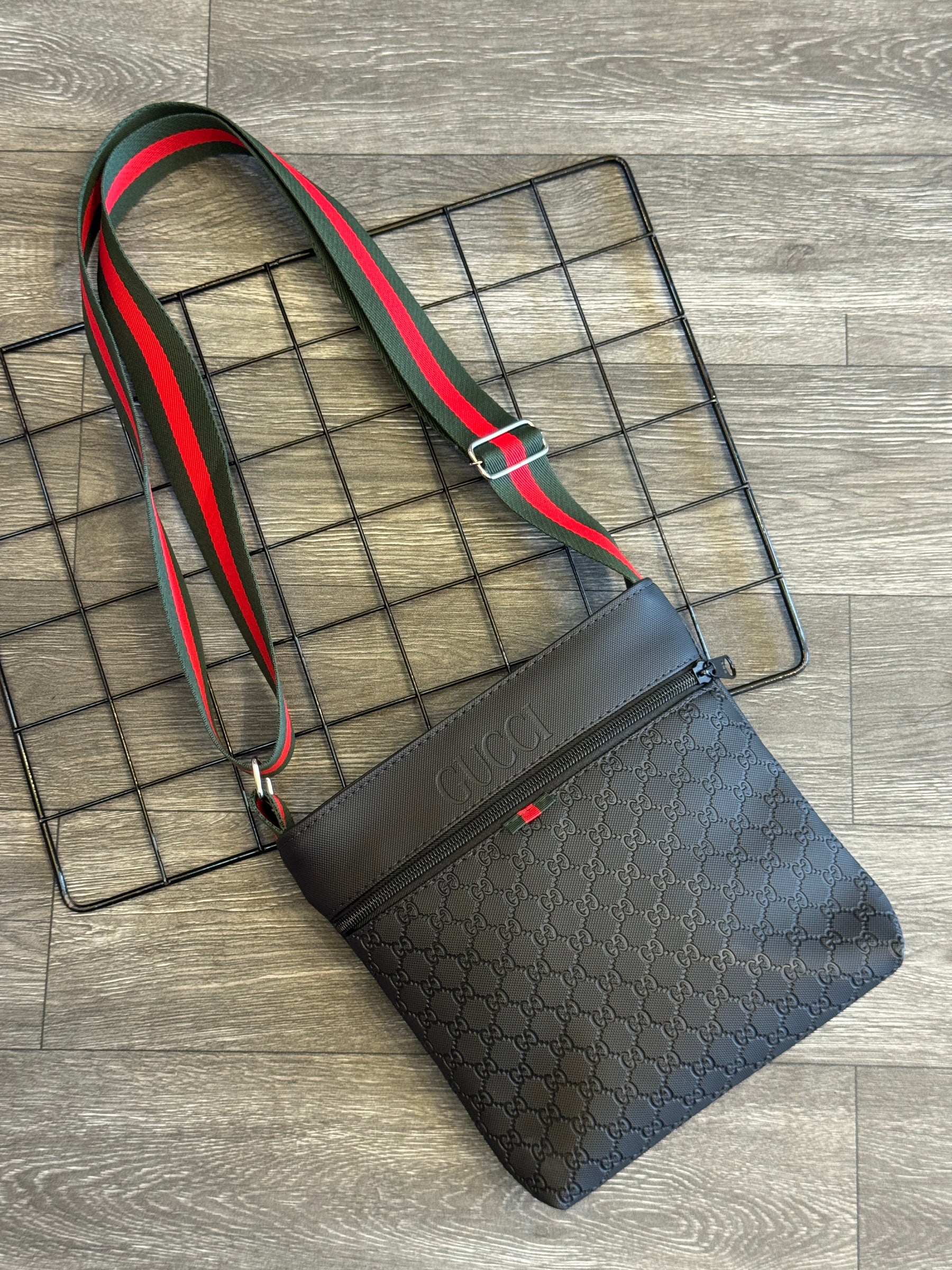 Bag Lateral GC - Preta