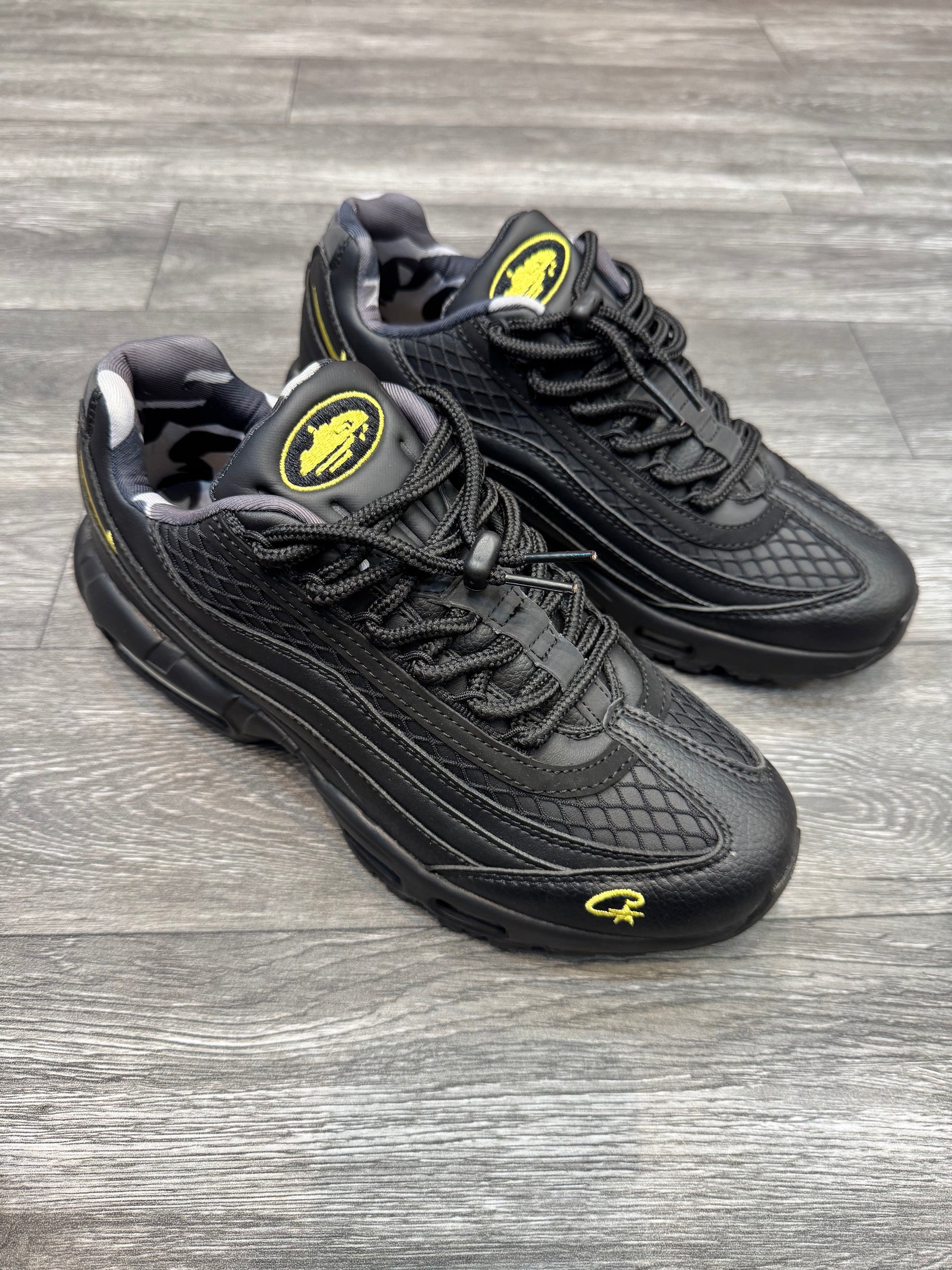 Tênis Air Max 95 Corteiz - Honey Black