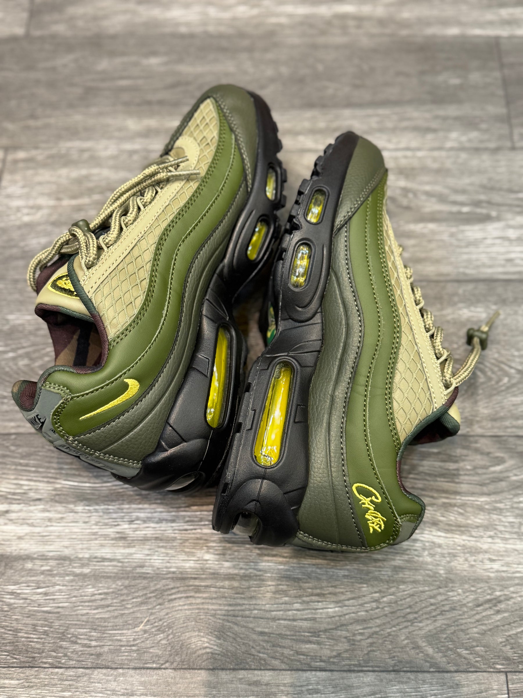 Tênis Air Max 95 Corteiz - Gutta Green