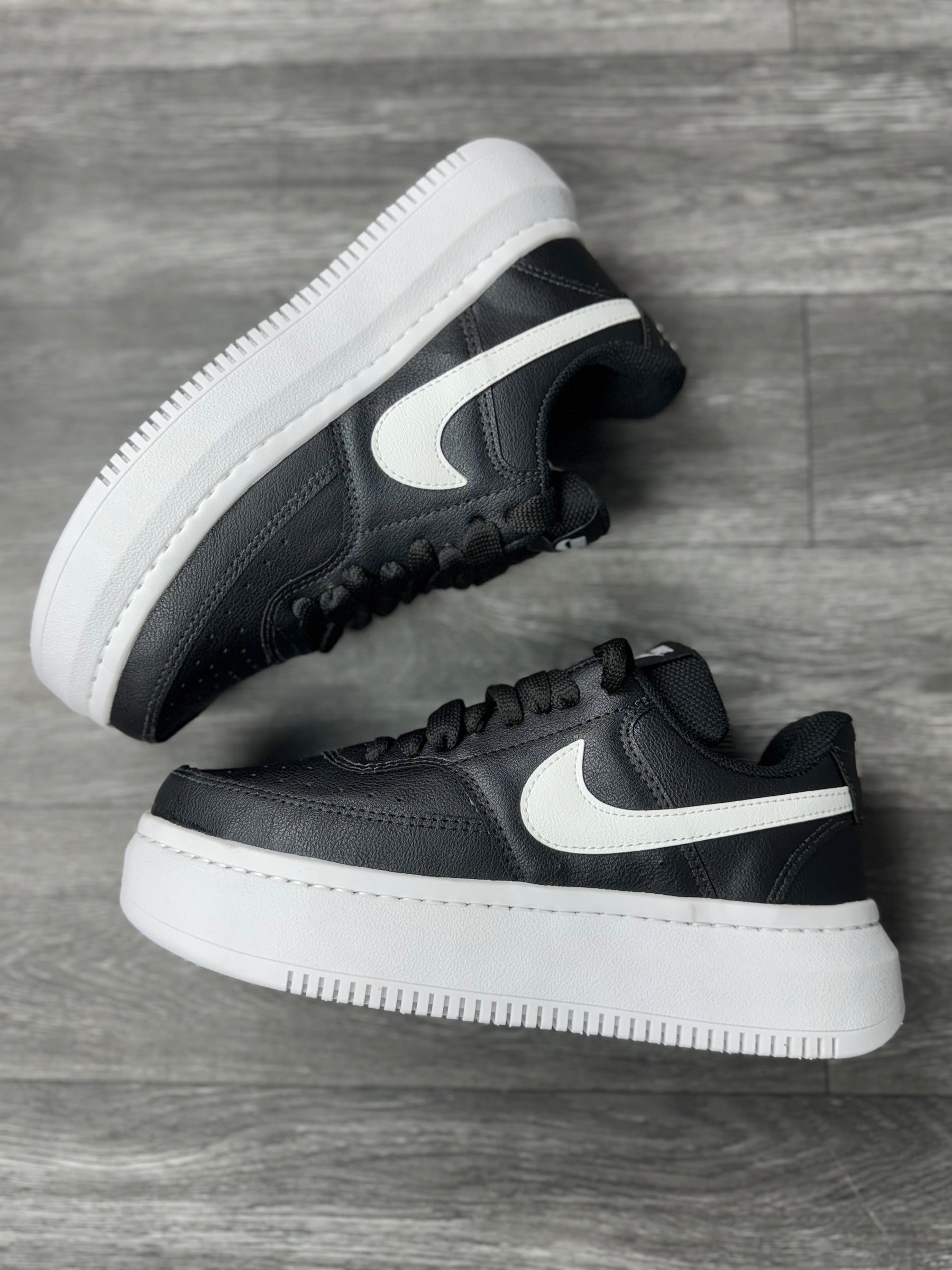 NK Court Vision Alto - Preto