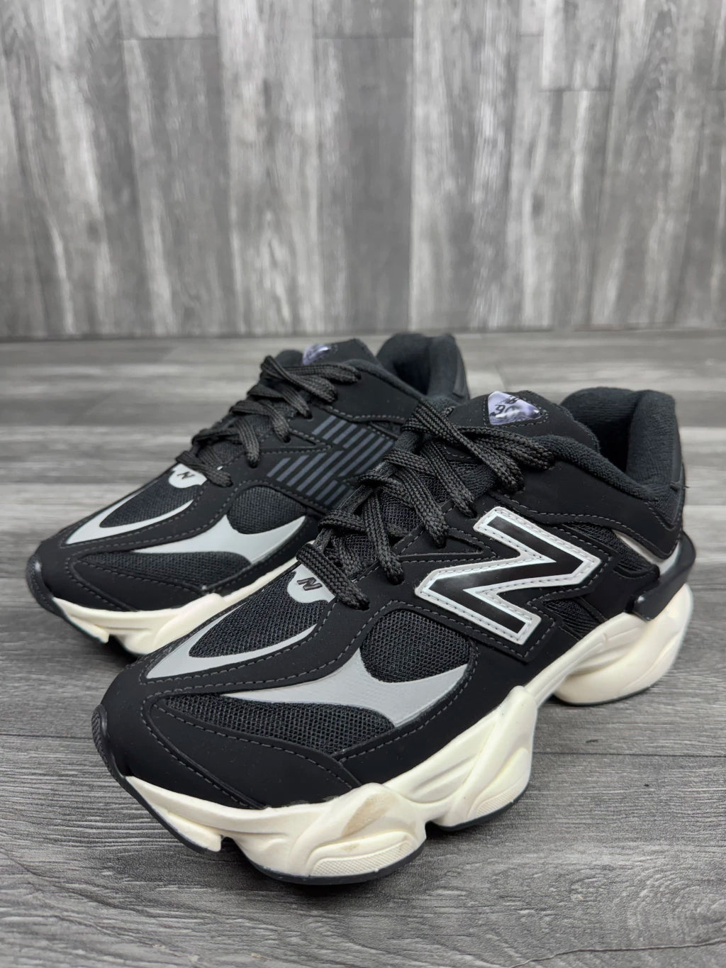 Tênis NB 9060 - Preto/Branco