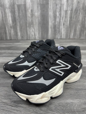 Tênis NB 9060 - Preto/Branco