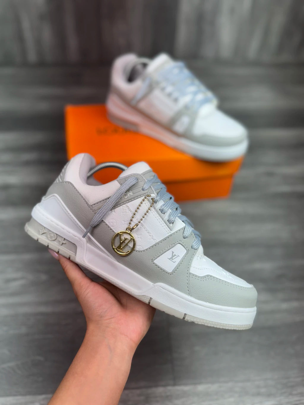 Tênis LV Trainer - Cinza