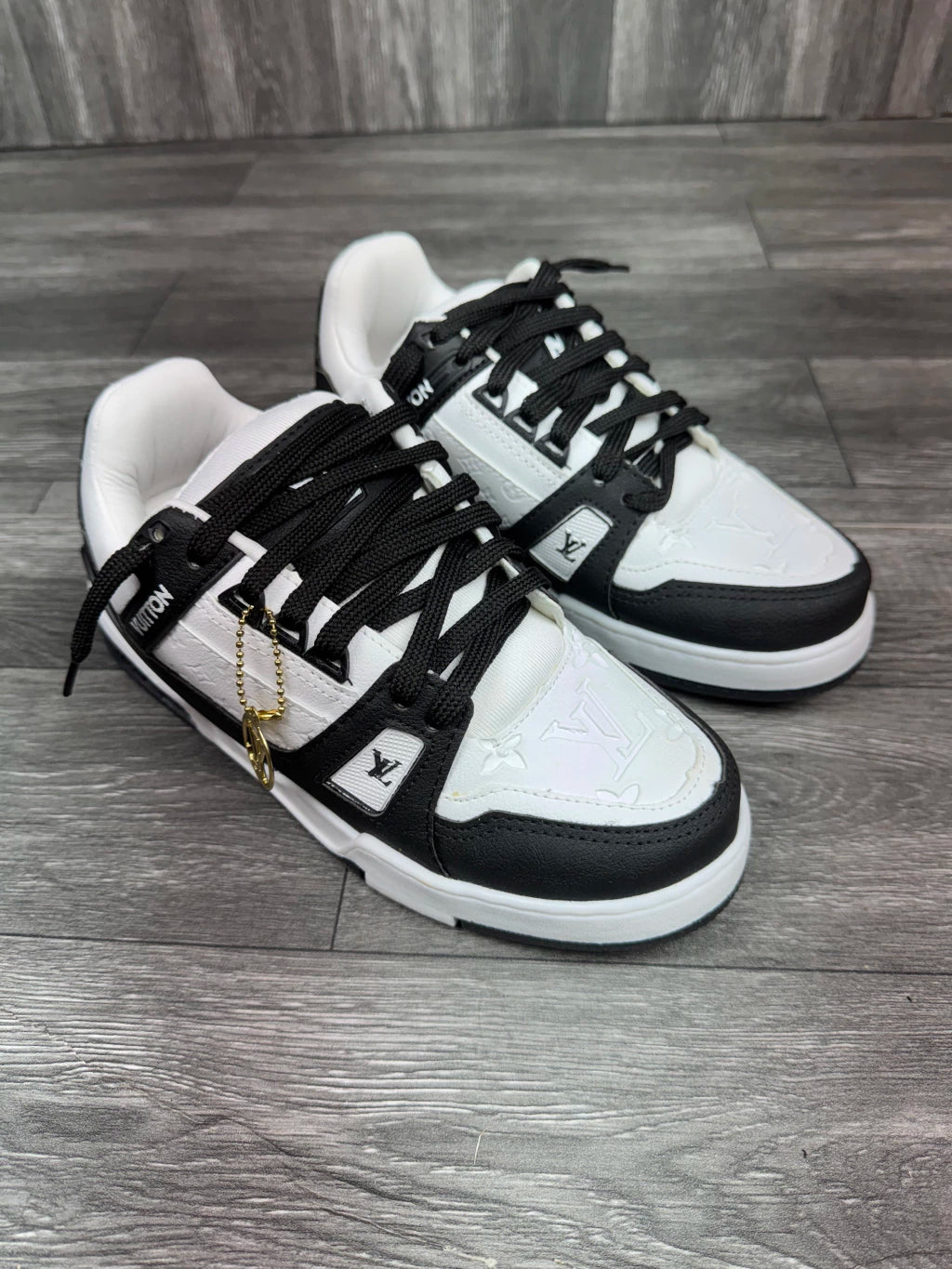 Tênis LV Trainer - Preto/Branco