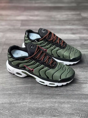 Nike Air Max Plus Military