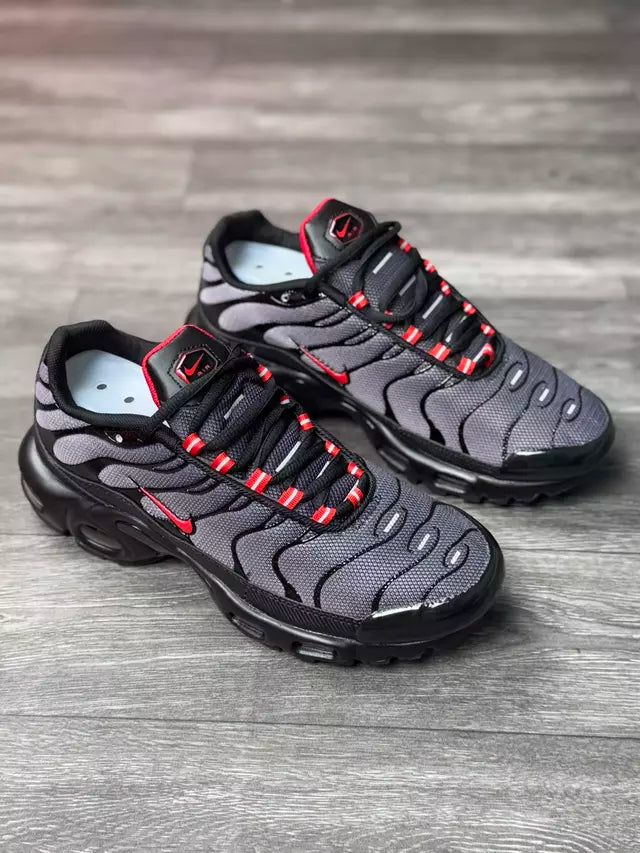 Air Max Plus Tn 1 “Drácula”